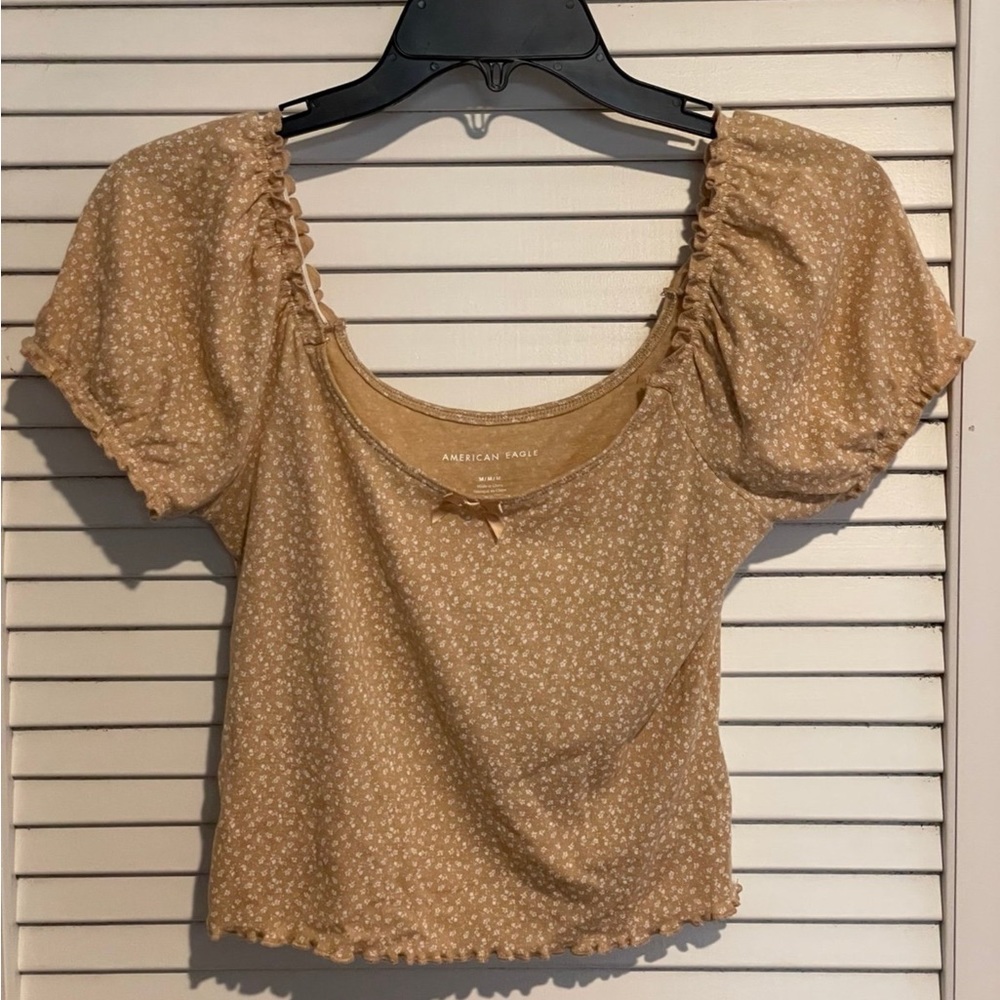American Eagle ladies babydoll crop top